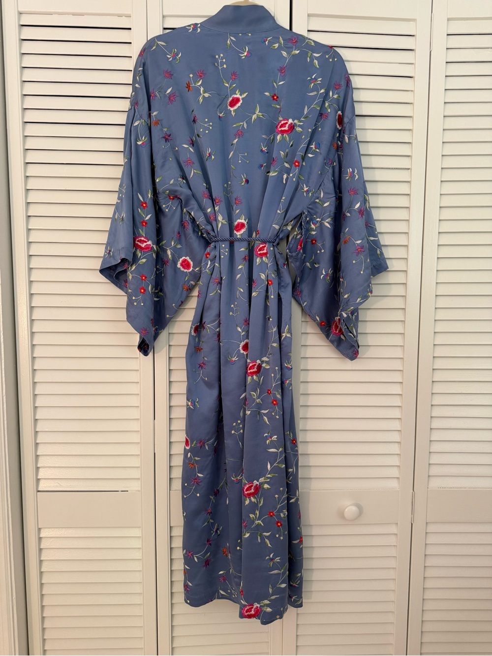 Vintage Victoria’s Secret Y2K Silk Floral Embroidered Kimono Robe ✨ - Picture 3 of 8